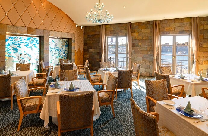 ディズニーホテル