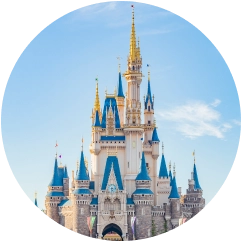東京ディズニーリゾートのアイコンやマップがモチーフになっています