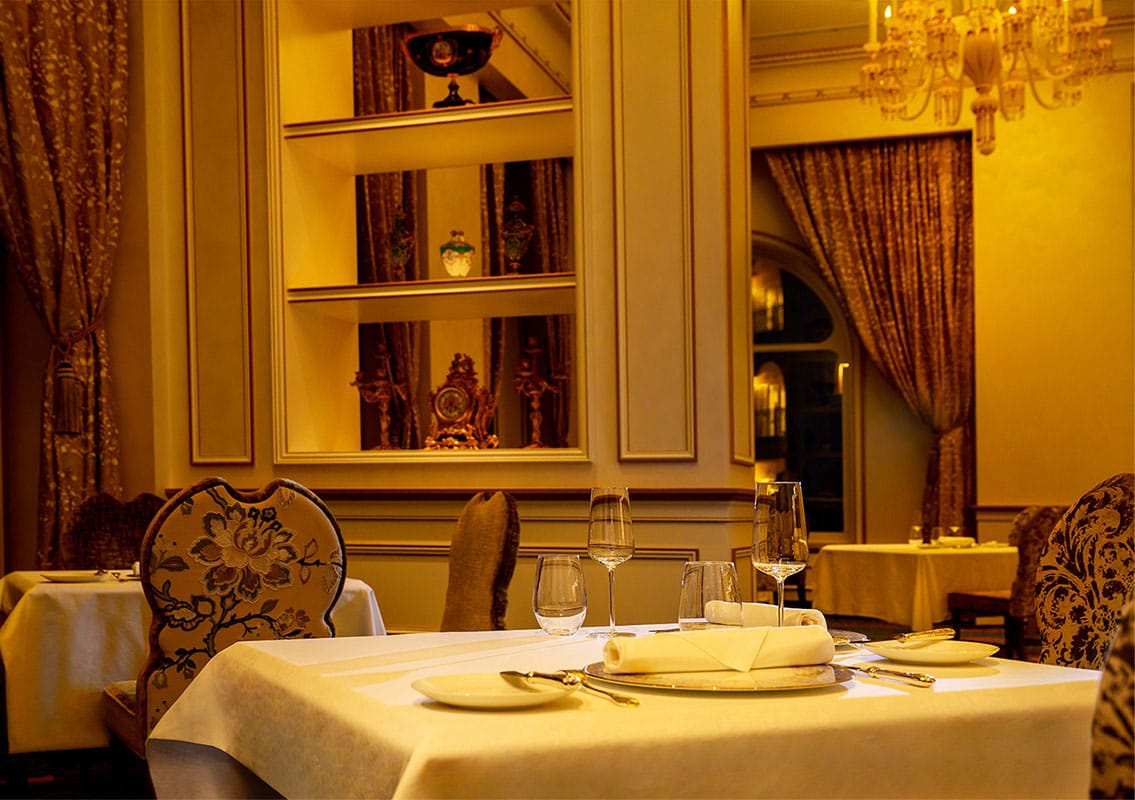 image:restaurant