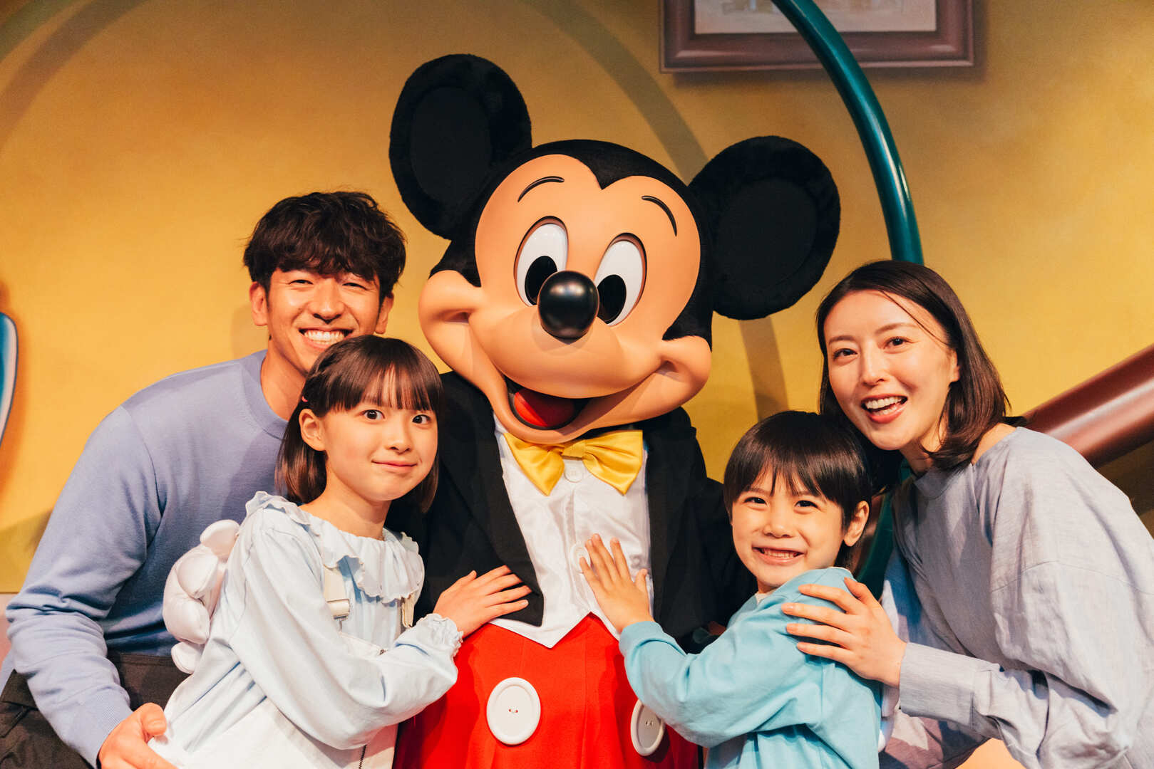 2つのパークをめいっぱい楽しむ 3DAYS（パークチケット2日間付き）