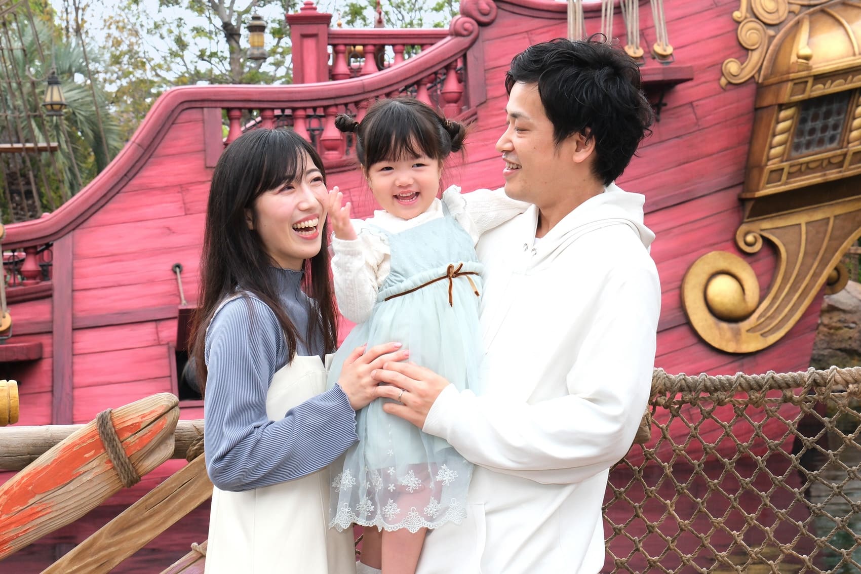 【ﾌｧﾝﾀｼﾞｰｽﾌﾟﾘﾝｸﾞｽ入場保証】東京ﾃﾞｨｽﾞﾆｰｼｰでいつもと違う思い出をつくる 2DAYS（写真撮影付き）