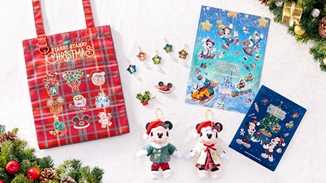 ミッキーマウスと仲間たちが描かれたクリスマスグッズ