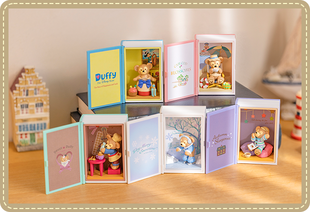 公式】ダッフィーとの思い出がよみがえる過去のアートがデザインされた